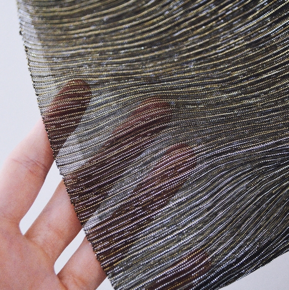 HALSTON shiny silver grey metallic fit & flare … - Picture 4 of 7